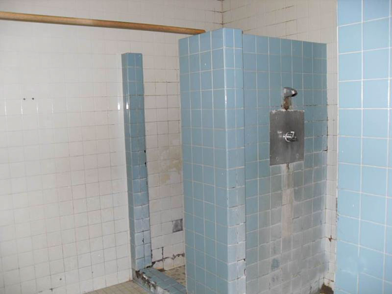 Public Bathroom - Before